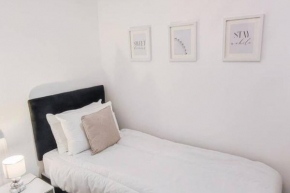 Spacious 2-bedroom in Canary Wharf